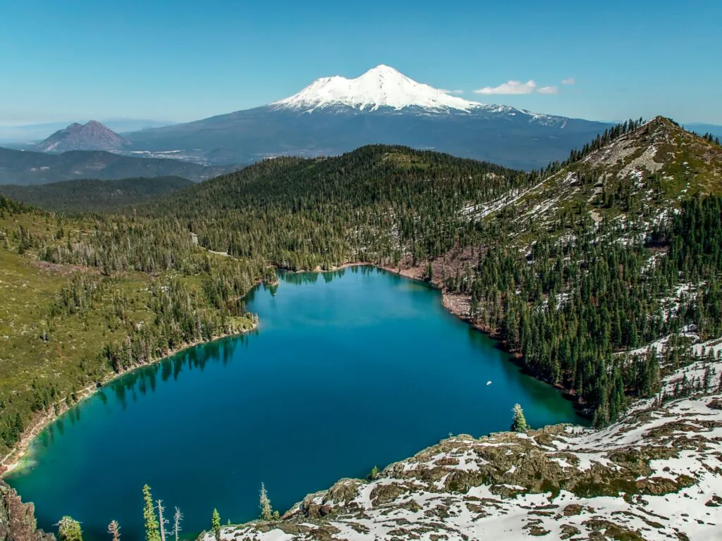 Lake Shasta: Elevate Your Experience with These 5 Activities